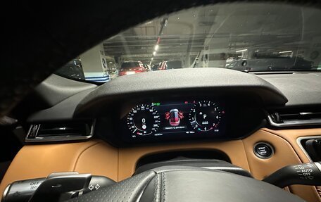 Land Rover Range Rover Velar I, 2022 год, 6 800 000 рублей, 10 фотография