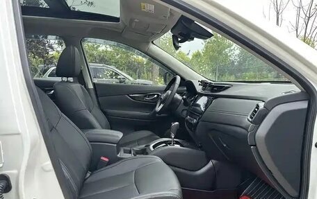 Nissan X-Trail, 2023 год, 2 120 000 рублей, 15 фотография