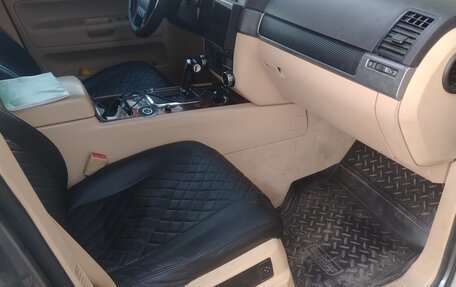 Volkswagen Touareg III, 2003 год, 860 000 рублей, 7 фотография