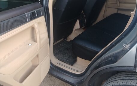 Volkswagen Touareg III, 2003 год, 860 000 рублей, 9 фотография