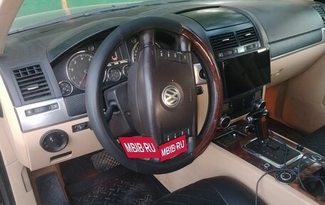 Volkswagen Touareg III, 2003 год, 860 000 рублей, 6 фотография
