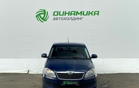 Skoda Fabia II, 2011 год, 530 000 рублей, 2 фотография