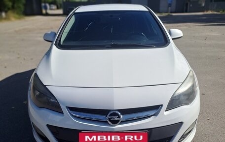 Opel Astra J, 2012 год, 460 000 рублей, 2 фотография