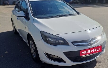 Opel Astra J, 2012 год, 460 000 рублей, 3 фотография