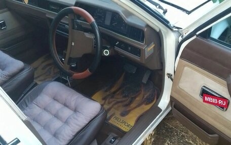 Mitsubishi Tredia, 1982 год, 220 000 рублей, 5 фотография