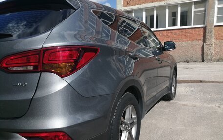 Hyundai Santa Fe III рестайлинг, 2017 год, 2 450 000 рублей, 8 фотография