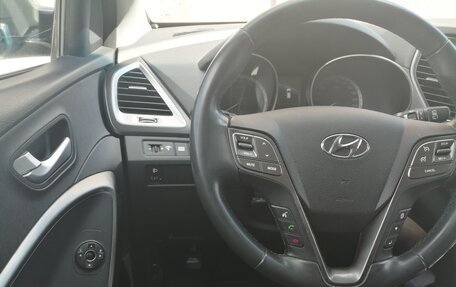 Hyundai Santa Fe III рестайлинг, 2017 год, 2 450 000 рублей, 15 фотография
