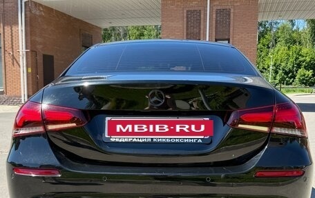 Mercedes-Benz A-Класс, 2020 год, 2 450 000 рублей, 5 фотография