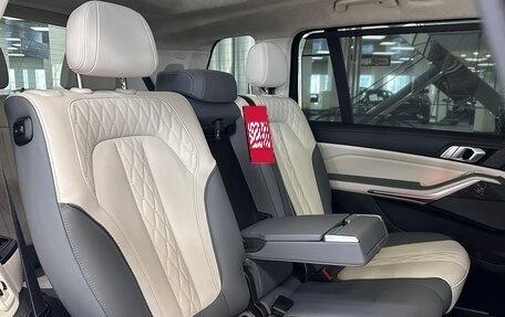 BMW X7, 2022 год, 12 500 000 рублей, 20 фотография