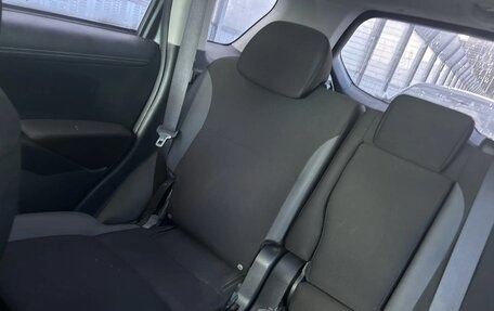 Mitsubishi Outlander III рестайлинг 3, 2011 год, 900 000 рублей, 12 фотография