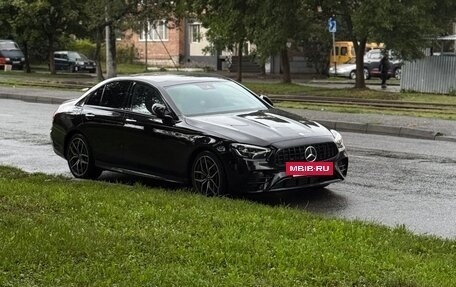 Mercedes-Benz E-Класс, 2022 год, 6 000 000 рублей, 9 фотография