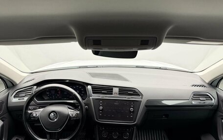 Volkswagen Tiguan II, 2017 год, 1 924 000 рублей, 7 фотография