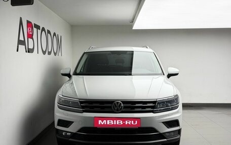 Volkswagen Tiguan II, 2017 год, 1 924 000 рублей, 2 фотография