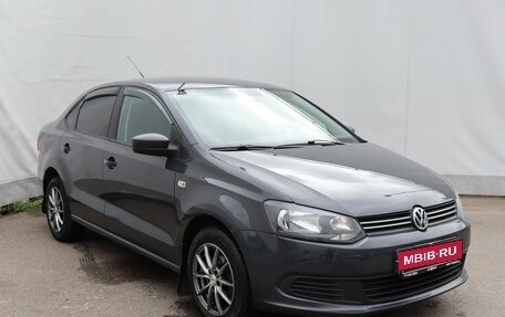 Volkswagen Polo VI (EU Market), 2013 год, 675 000 рублей, 3 фотография