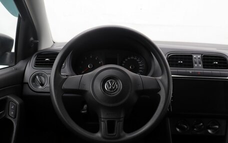Volkswagen Polo VI (EU Market), 2013 год, 675 000 рублей, 14 фотография