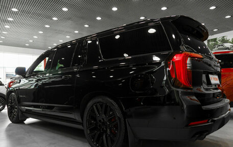 GMC Yukon IV, 2024 год, 24 000 000 рублей, 3 фотография