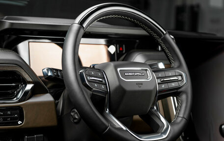 GMC Yukon IV, 2024 год, 24 000 000 рублей, 19 фотография