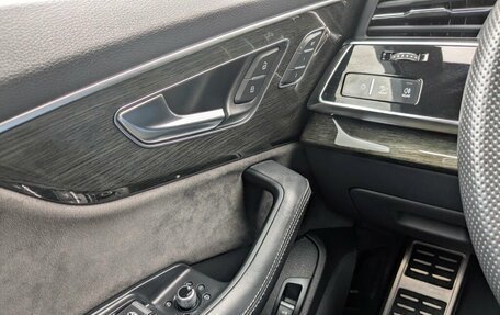 Audi Q7, 2022 год, 8 000 000 рублей, 6 фотография