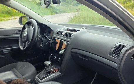 Skoda Octavia, 2011 год, 700 000 рублей, 8 фотография