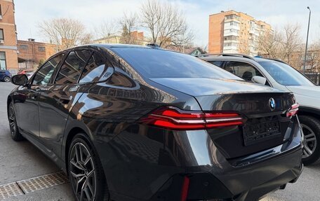 BMW 5 серия, 2024 год, 7 120 000 рублей, 5 фотография