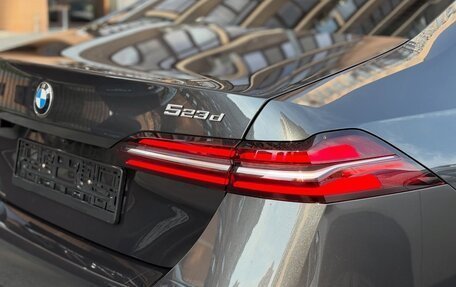 BMW 5 серия, 2024 год, 7 120 000 рублей, 6 фотография