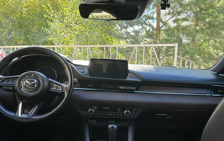 Mazda 6, 2019 год, 3 190 000 рублей, 24 фотография