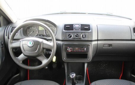 Skoda Fabia II, 2010 год, 359 000 рублей, 7 фотография