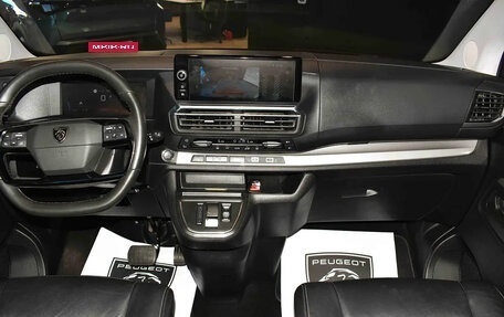 Peugeot Traveller I, 2025 год, 4 500 000 рублей, 8 фотография
