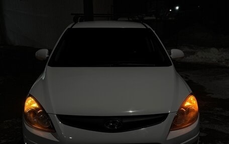 Hyundai i30 I, 2010 год, 700 000 рублей, 1 фотография