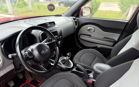 KIA Soul II рестайлинг, 2014 год, 880 000 рублей, 33 фотография