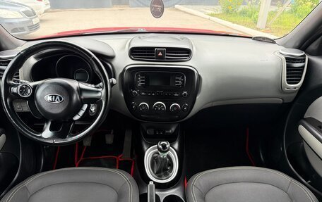KIA Soul II рестайлинг, 2014 год, 880 000 рублей, 30 фотография