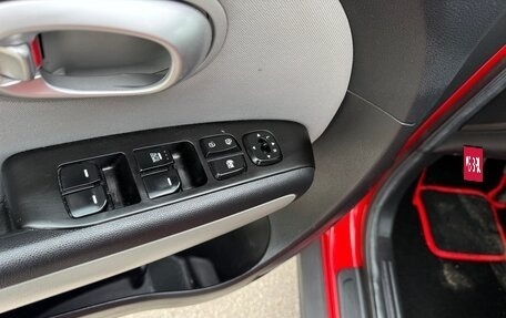KIA Soul II рестайлинг, 2014 год, 880 000 рублей, 34 фотография