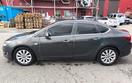 Opel Astra J, 2013 год, 529 000 рублей, 4 фотография