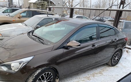 Hyundai Solaris II рестайлинг, 2015 год, 1 100 000 рублей, 2 фотография