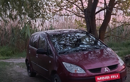 Mitsubishi Colt VI рестайлинг, 2006 год, 350 000 рублей, 3 фотография