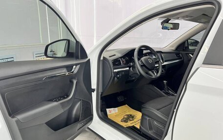 Skoda Kamiq I, 2023 год, 2 150 000 рублей, 3 фотография
