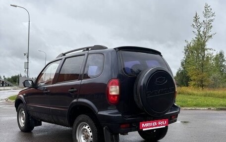 Chevrolet Niva I рестайлинг, 2005 год, 195 000 рублей, 6 фотография