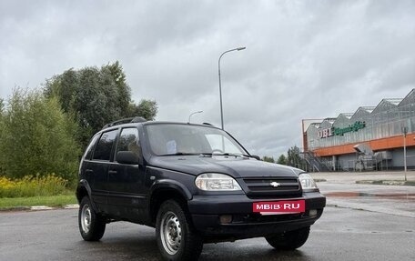 Chevrolet Niva I рестайлинг, 2005 год, 195 000 рублей, 3 фотография