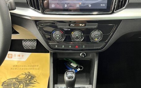 Skoda Kamiq I, 2023 год, 2 150 000 рублей, 6 фотография