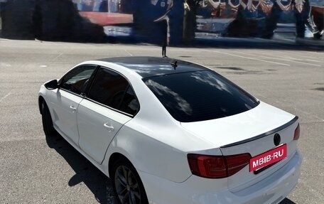 Volkswagen Jetta VI, 2015 год, 990 000 рублей, 9 фотография
