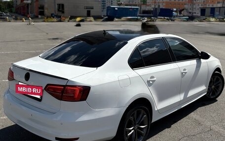 Volkswagen Jetta VI, 2015 год, 990 000 рублей, 11 фотография