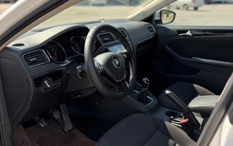 Volkswagen Jetta VI, 2015 год, 990 000 рублей, 34 фотография