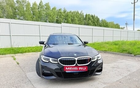 BMW 3 серия, 2020 год, 3 300 000 рублей, 2 фотография