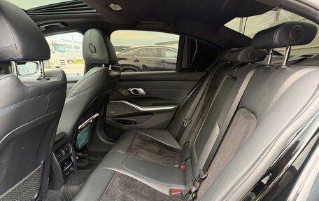 BMW 3 серия, 2020 год, 3 300 000 рублей, 16 фотография