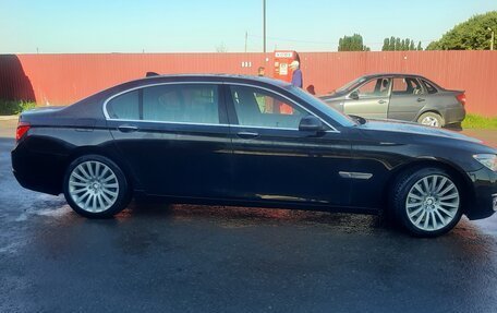 BMW 7 серия, 2014 год, 1 900 000 рублей, 3 фотография