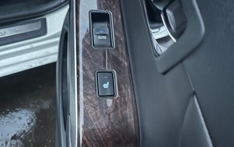 Toyota Camry, 2017 год, 1 850 000 рублей, 7 фотография