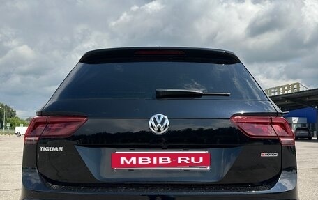 Volkswagen Tiguan II, 2018 год, 2 680 000 рублей, 23 фотография