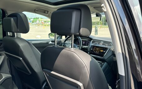 Volkswagen Tiguan II, 2018 год, 2 680 000 рублей, 30 фотография