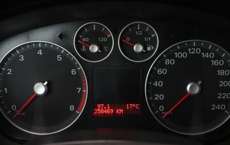 Ford Focus II рестайлинг, 2007 год, 376 000 рублей, 11 фотография