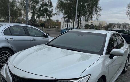 Toyota Camry, 2019 год, 3 500 000 рублей, 1 фотография